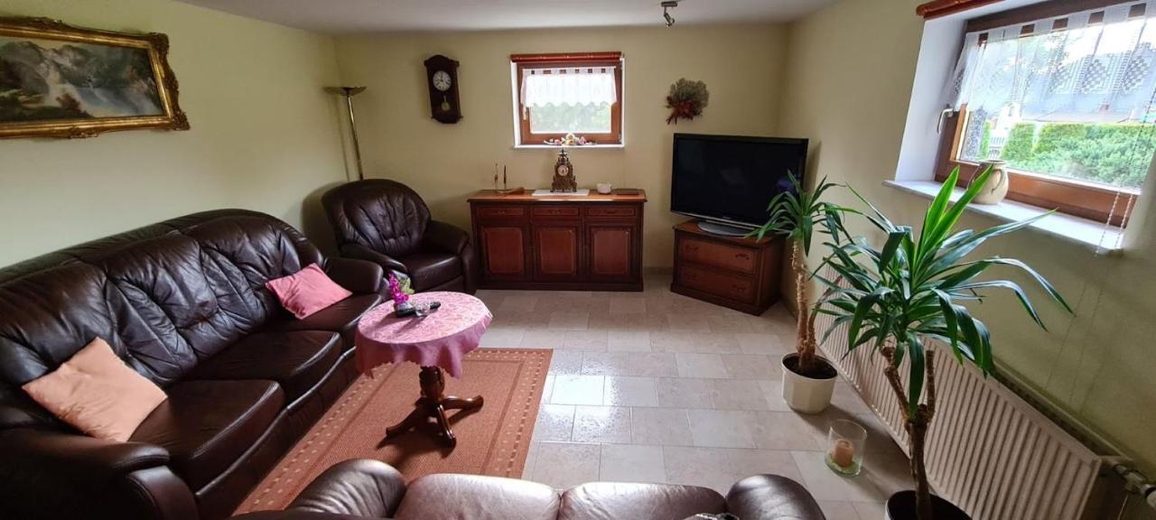 Ferienwohnung Fleischer Langenwetzendorf Екстер'єр фото
